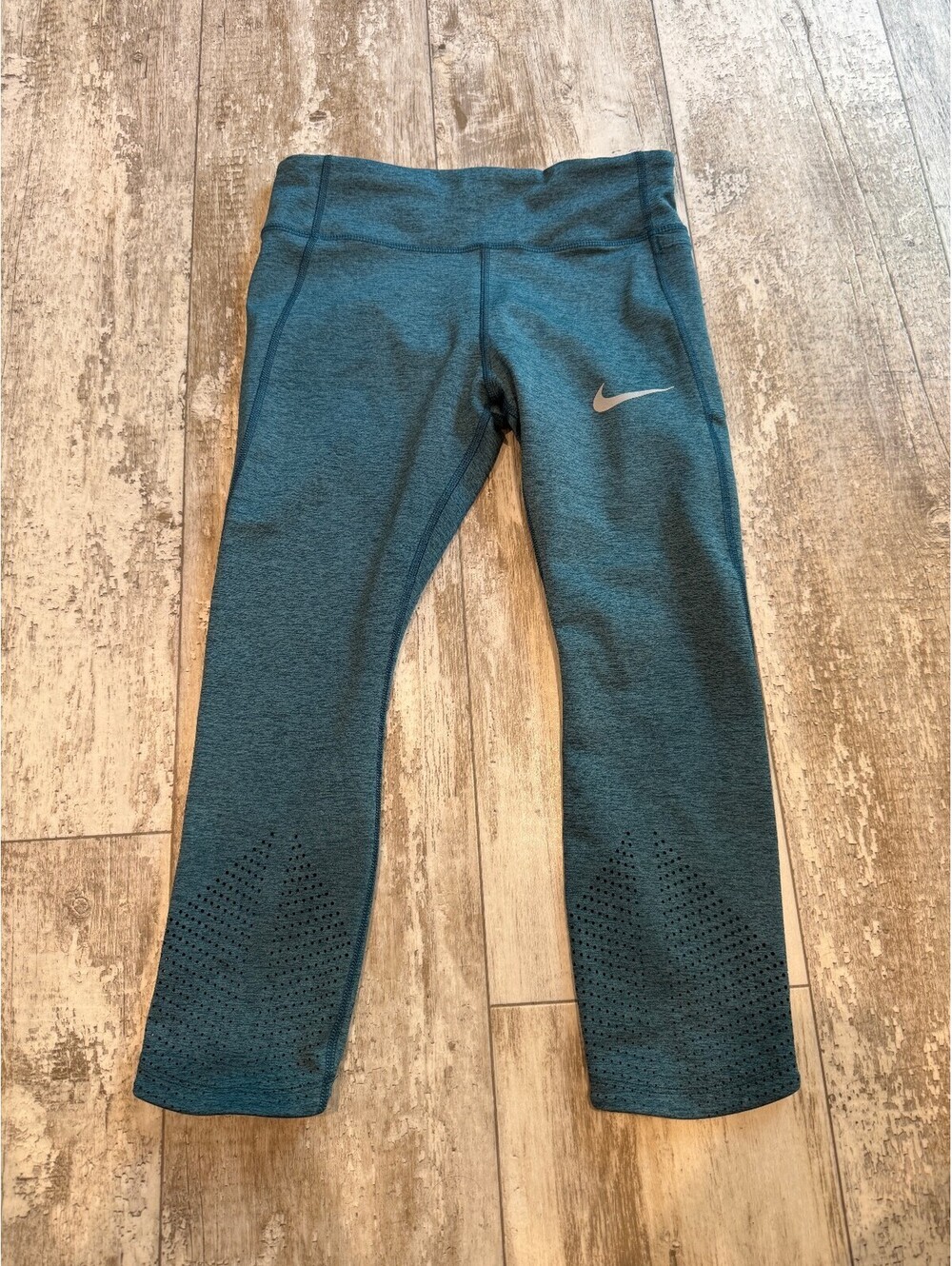 Nike Dri-FIT M Teal Cropped Leggings Laser Cut Athletic